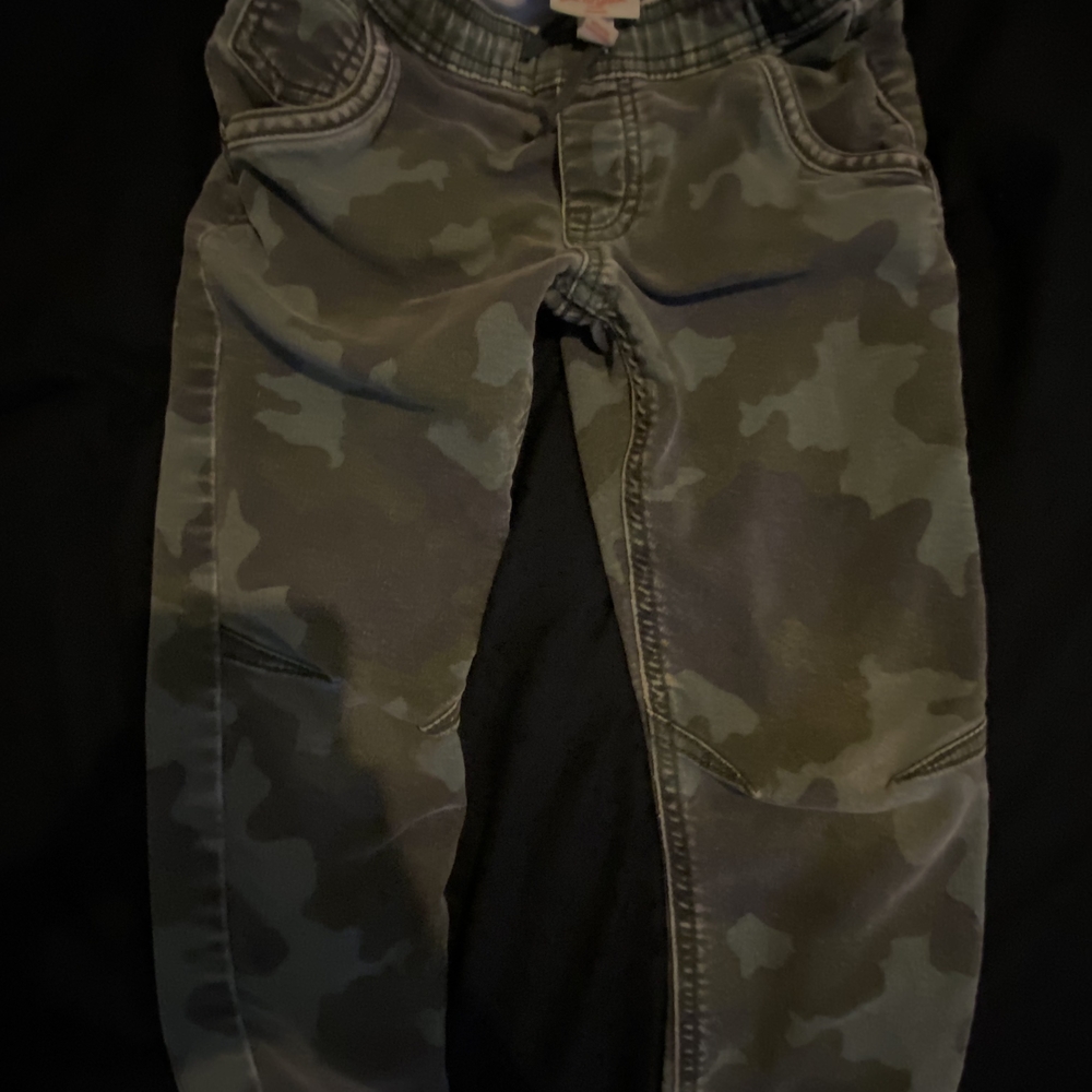 Cat & Jack Kids' Camouflage Jeans - Green